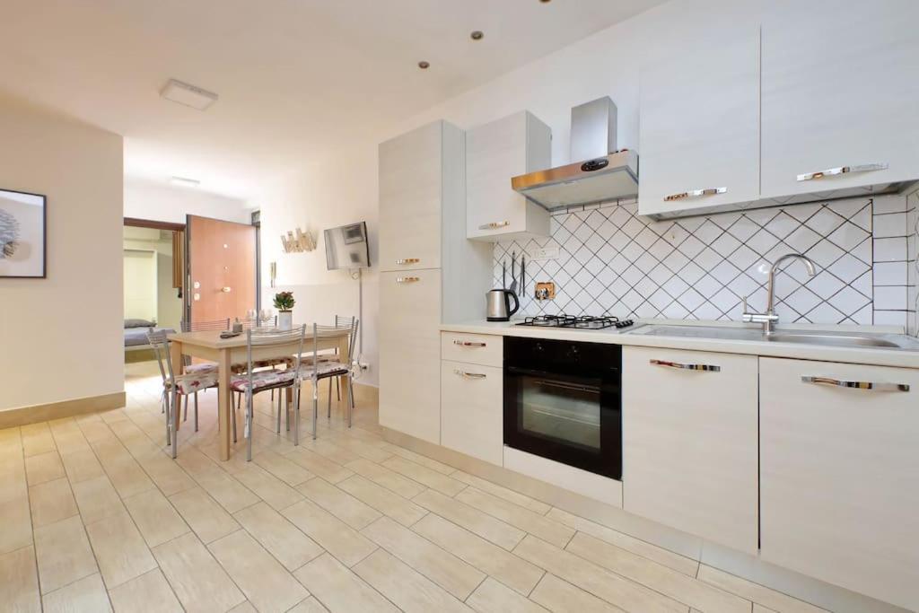 Vatican Flat Spacious Cozy With Court Rom Eksteriør billede